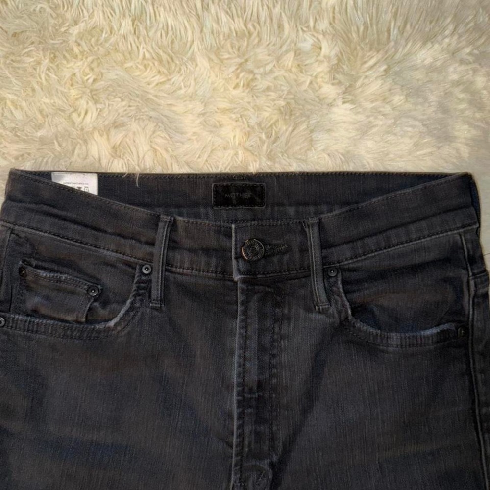 Mother The Insider Crop Step Fray Jeans Size 26 Retails $248! Inseam 26 inseam - Picture 3 of 7